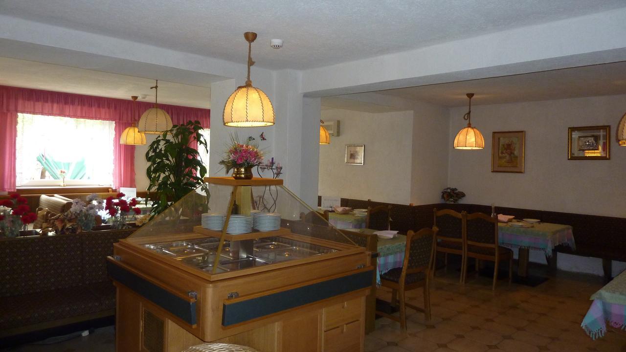 Hotel Terminus Levico Terme Extérieur photo