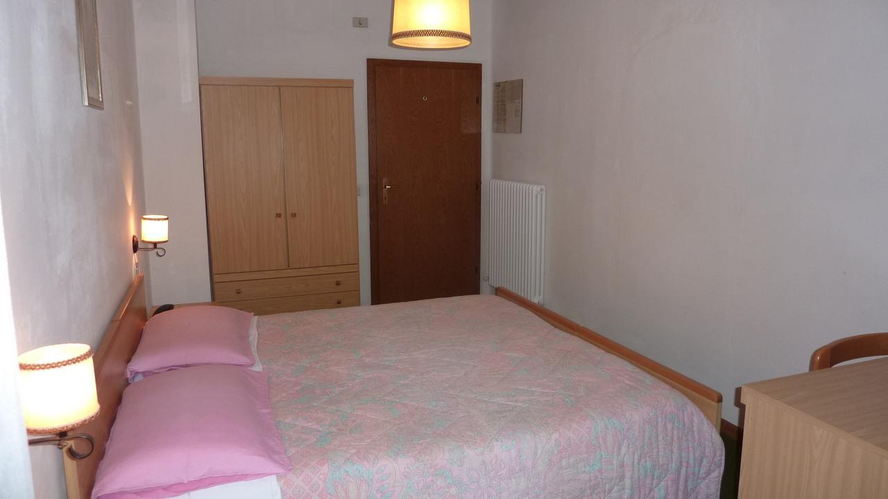 Hotel Terminus Levico Terme Extérieur photo